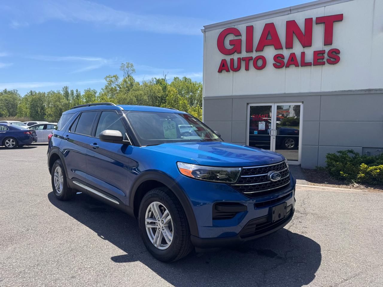 2023 Ford Explorer XLT 4WD
