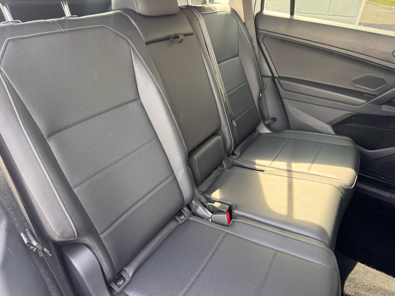 Volkswagen Tiguan photo 14
