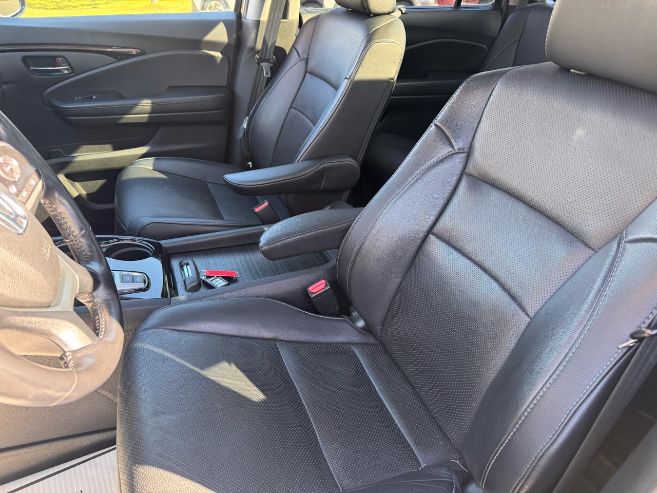 Honda Pilot photo 11