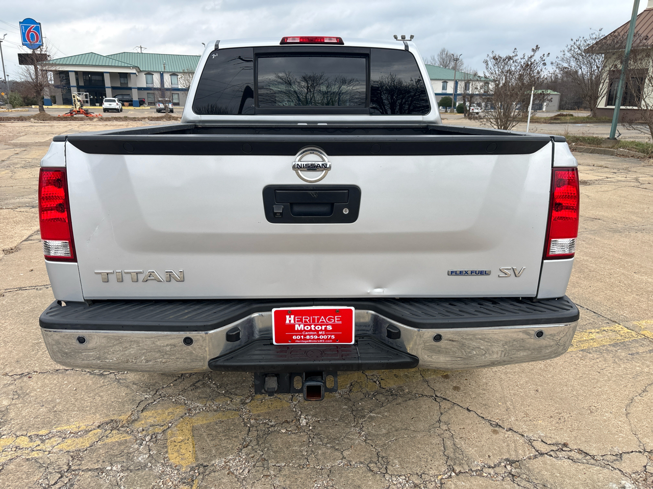 Nissan Titan 2WD Crew Cab SWB SV 2015