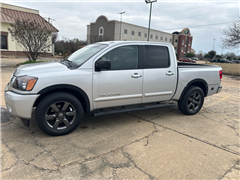 2015 Nissan Titan 