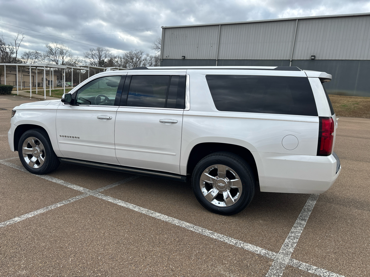 Chevrolet Suburban 2WD 4dr 1500 Premier 2017