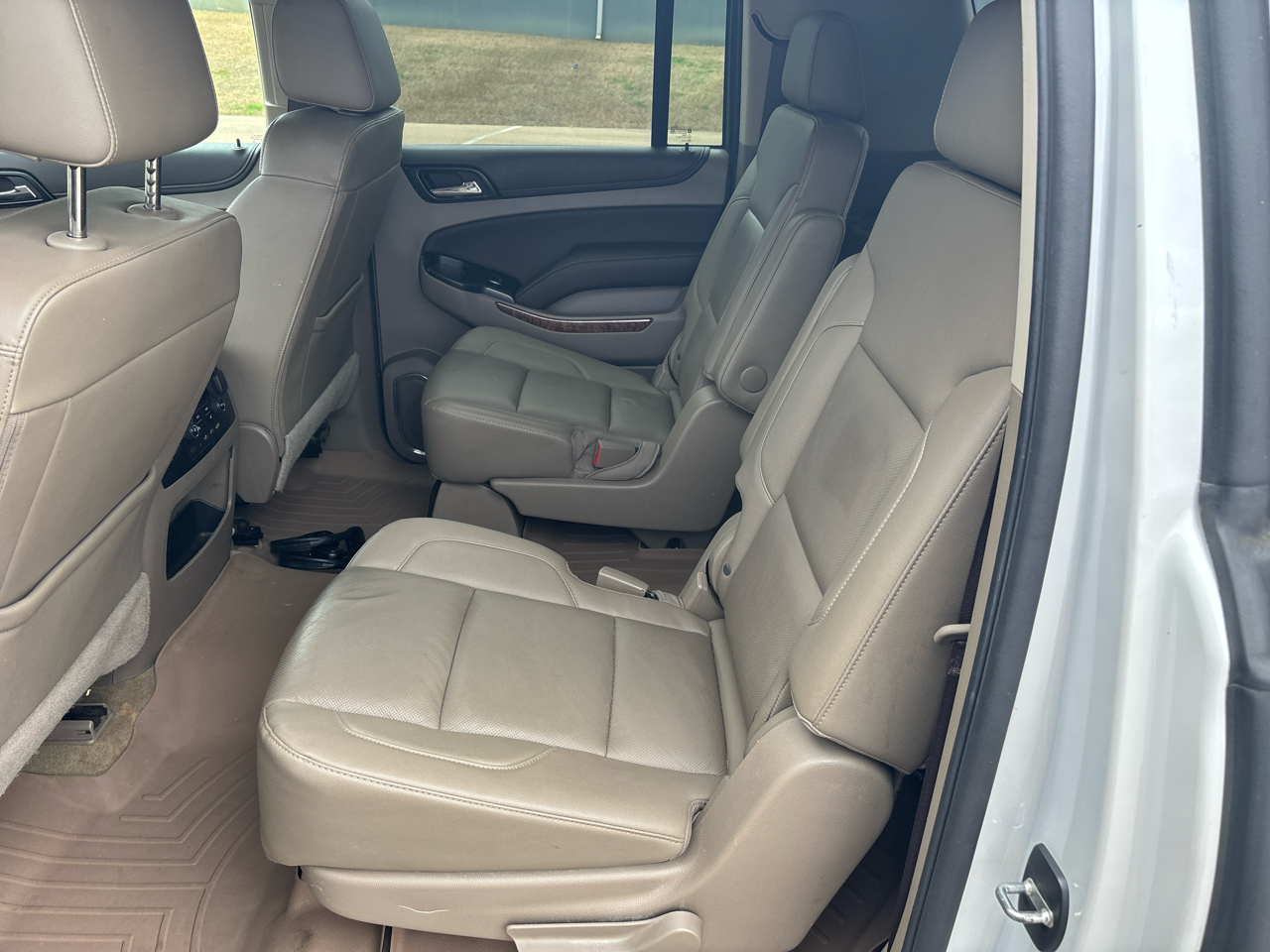 Chevrolet Suburban 2WD 4dr 1500 Premier 2017