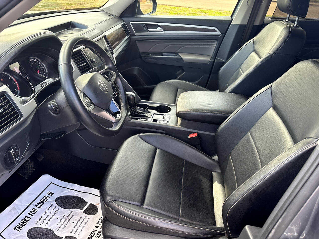 Volkswagen Atlas 3.6L V6 SE w/Technology FWD *Ltd Avail* 2021