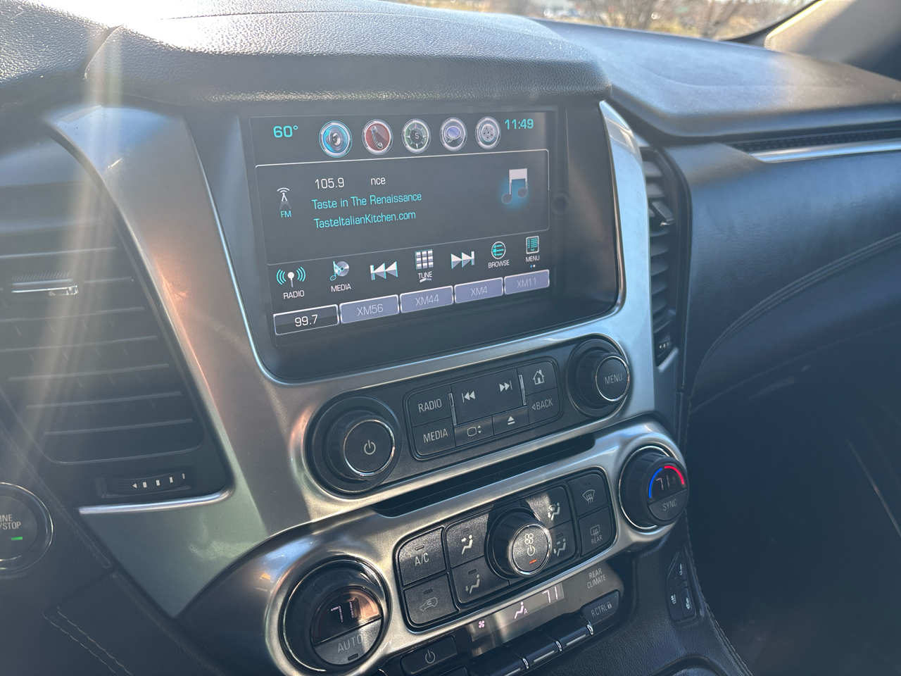 Chevrolet Suburban 2WD 4dr 1500 Premier 2019