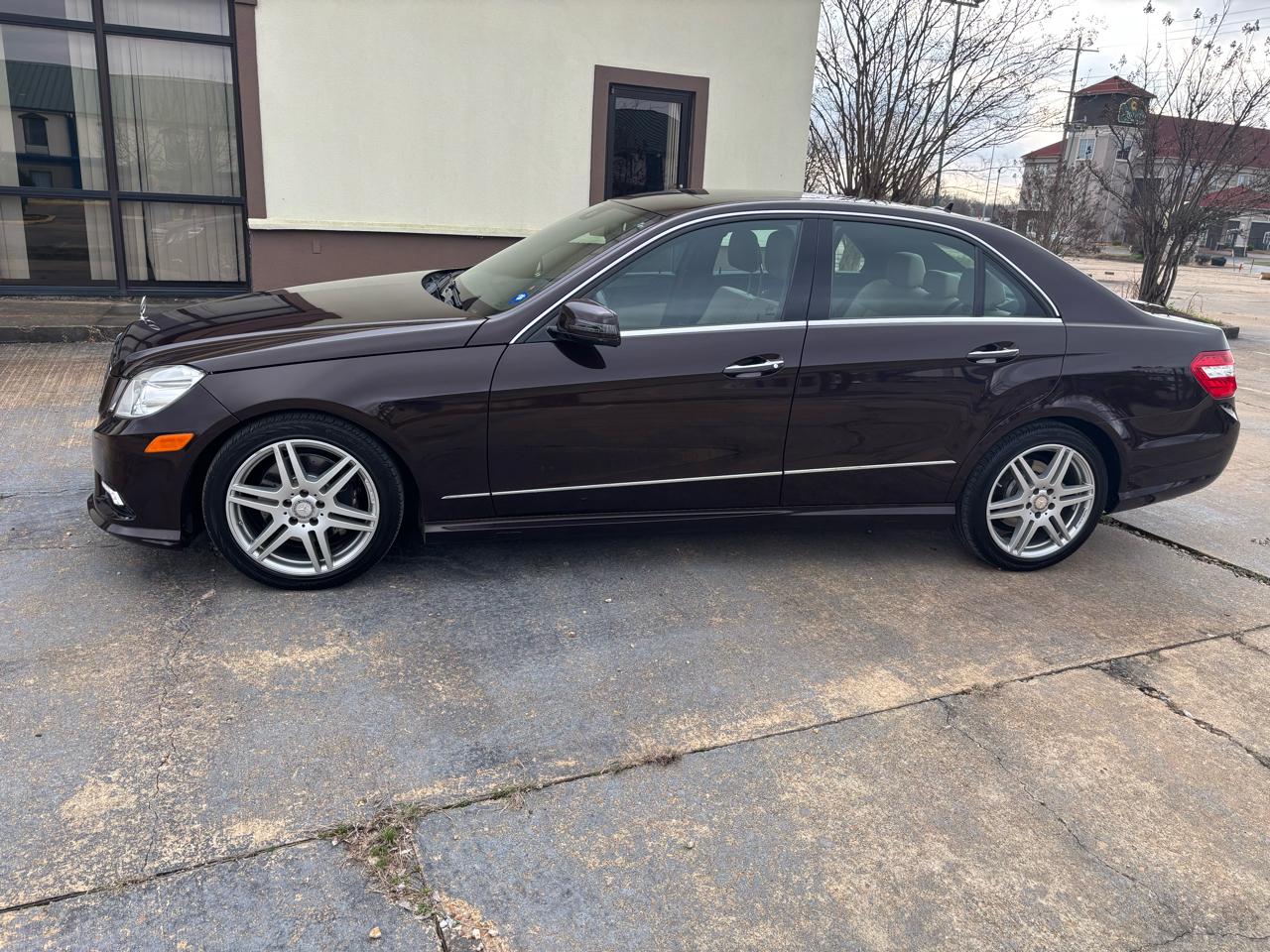 2010 Mercedes-Benz E-Class 4dr Sdn E 350 Luxury 4MATIC