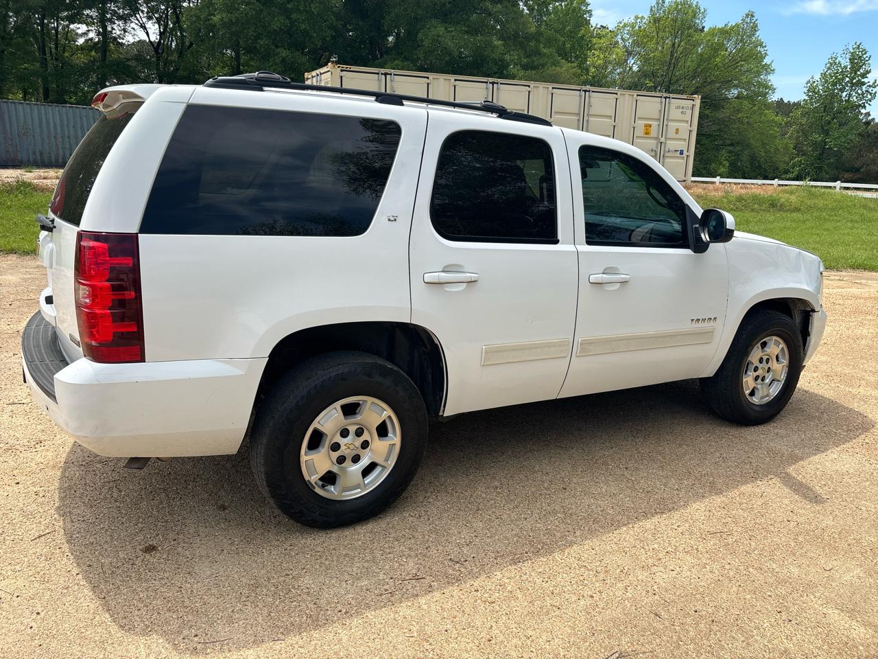 Chevrolet Tahoe 2WD 4dr 1500 LT 2012