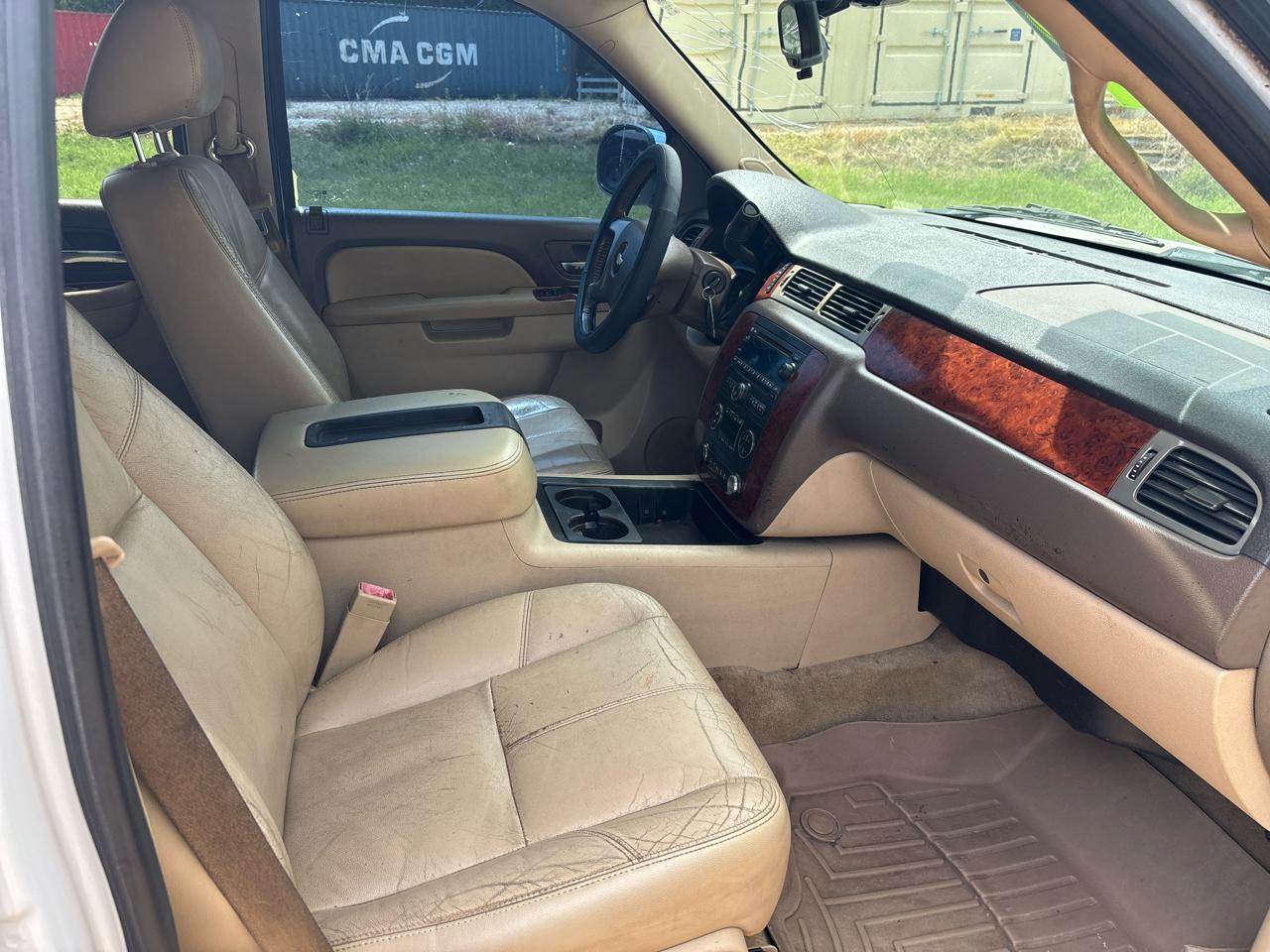 Chevrolet Tahoe 2WD 4dr 1500 LT 2012