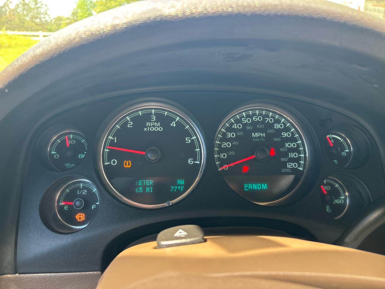 Chevrolet Tahoe 2WD 4dr 1500 LT 2012