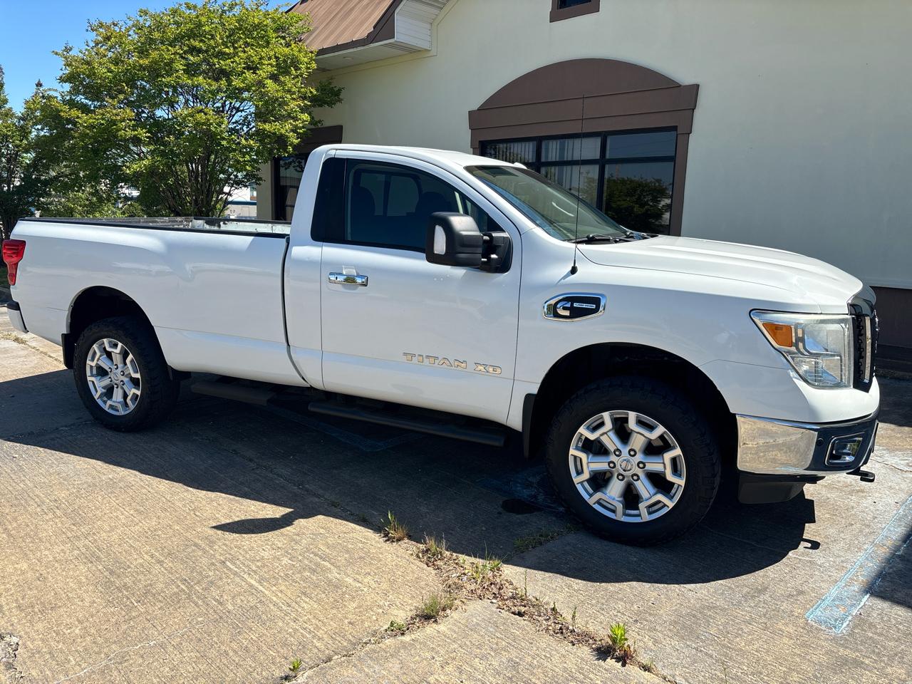 Nissan Titan XD 4x2 Diesel Single Cab SV 2017