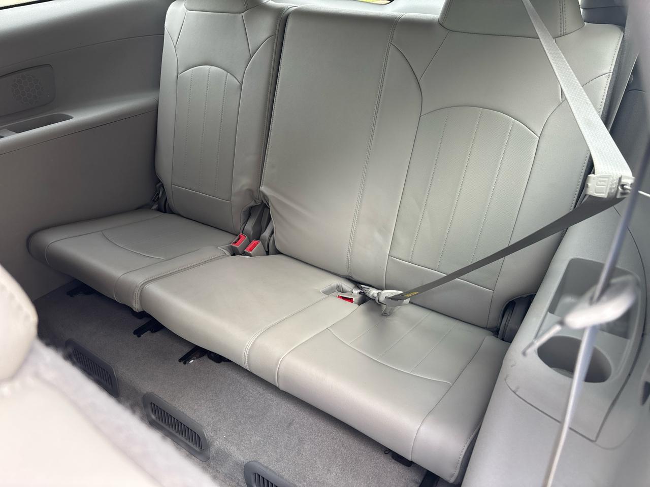 Buick Enclave FWD 4dr Leather 2015