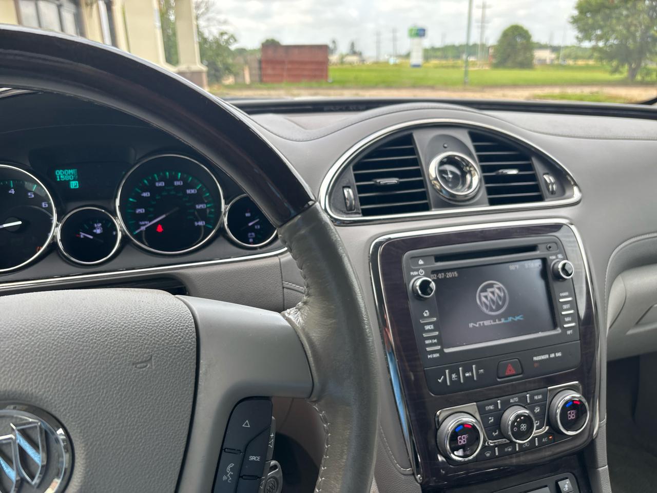 Buick Enclave FWD 4dr Leather 2015