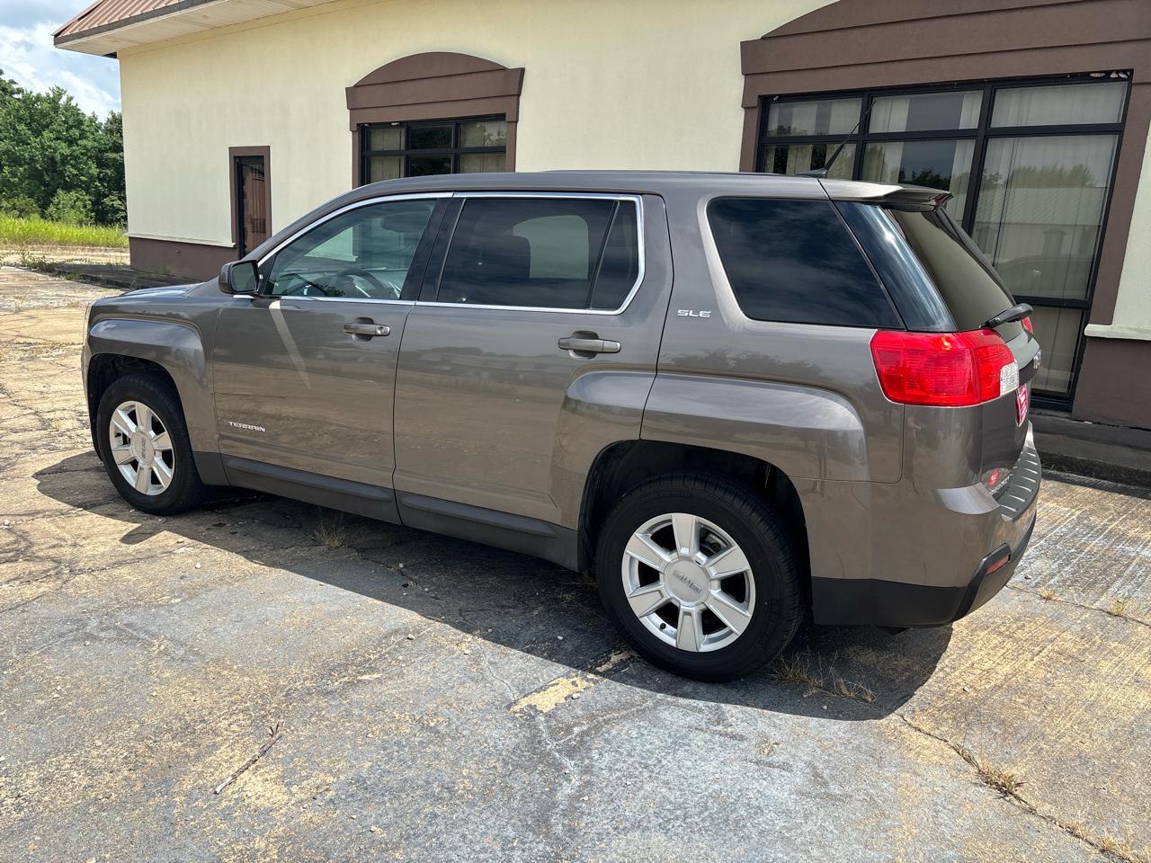 GMC Terrain FWD 4dr SLE-1 2010