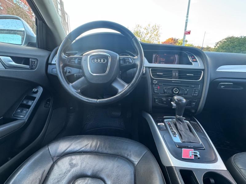 Audi A4 2.0 T Sedan quattro Tiptronic 2009 Audi A4 2.0 T Sedan quattro Tiptronic 2009
