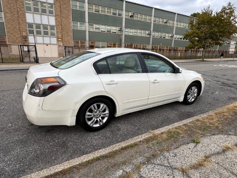 Nissan Altima 2.5 S 2010 Nissan Altima 2.5 S 2010