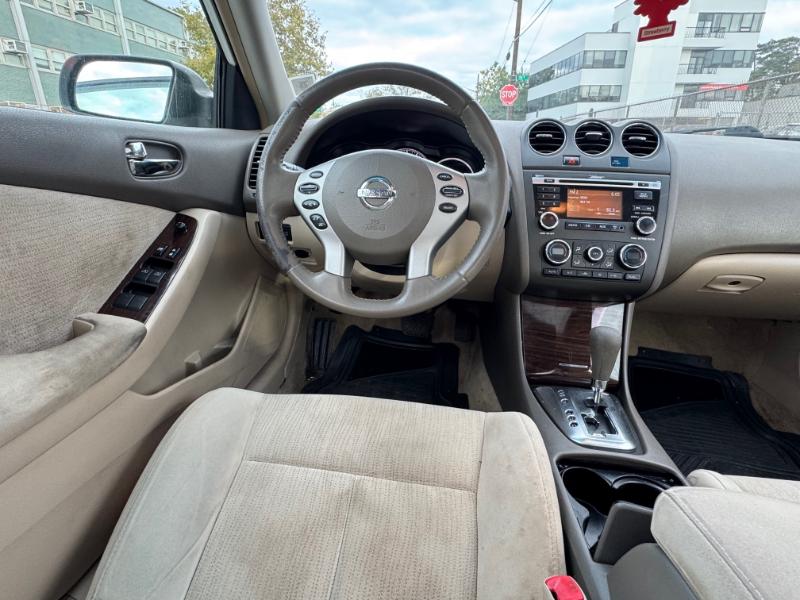Nissan Altima 2.5 S 2010 Nissan Altima 2.5 S 2010