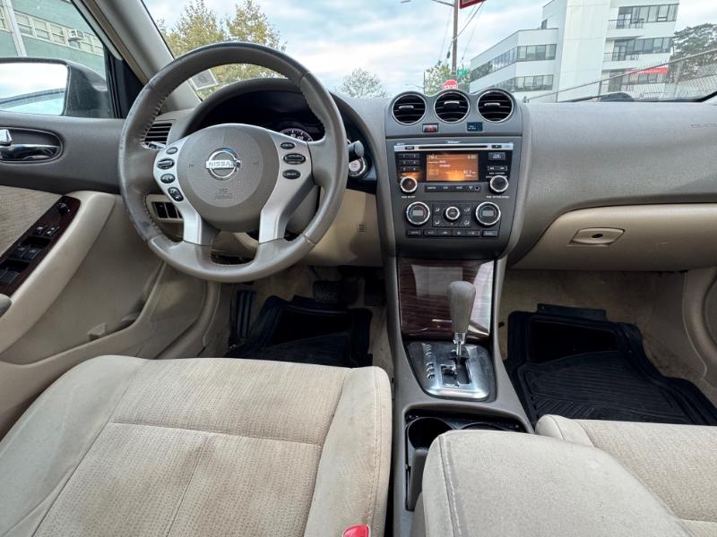 Nissan Altima 2.5 S 2010 Nissan Altima 2.5 S 2010