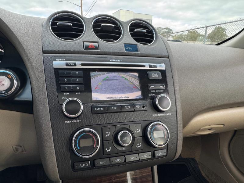 Nissan Altima 2.5 S 2010 Nissan Altima 2.5 S 2010