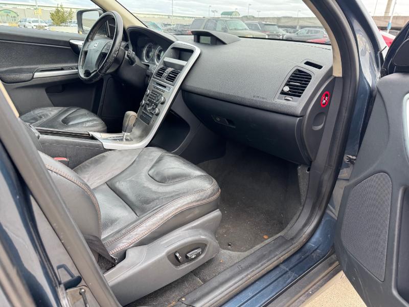 Volvo XC60 T6 AWD 2010 Volvo XC60 T6 AWD 2010