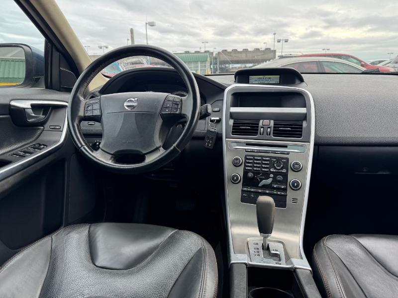 Volvo XC60 T6 AWD 2010 Volvo XC60 T6 AWD 2010