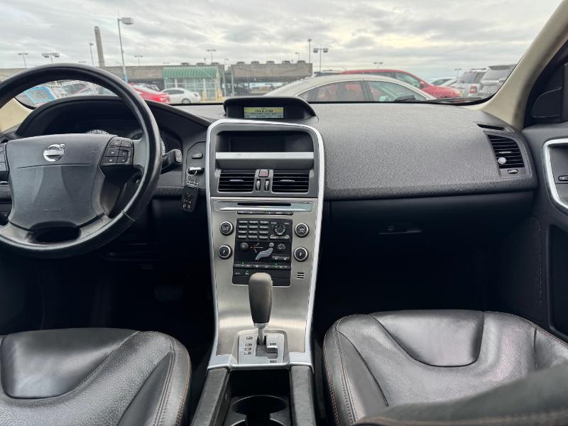 Volvo XC60 T6 AWD 2010 Volvo XC60 T6 AWD 2010