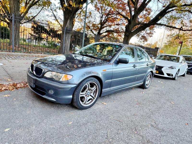 2002 BMW 3-Series 330i Sedan