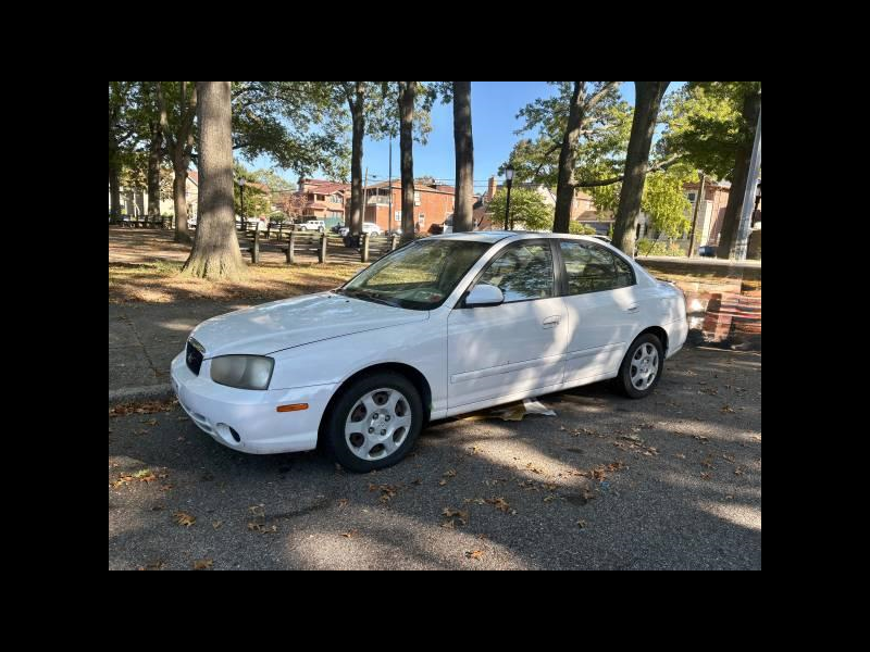2005 Hyundai Elantra GLS 4-Door