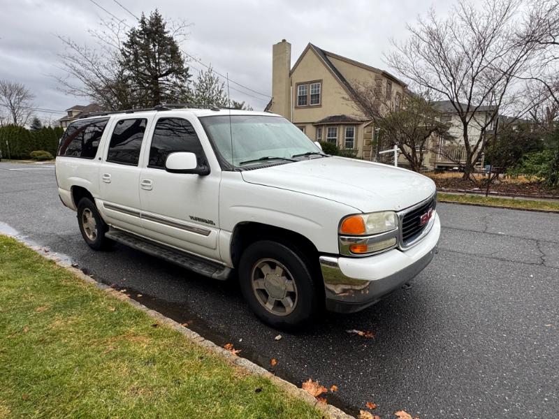 GMC Yukon XL 1500 4WD 2005
