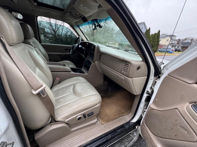 GMC Yukon XL 1500 4WD 2005