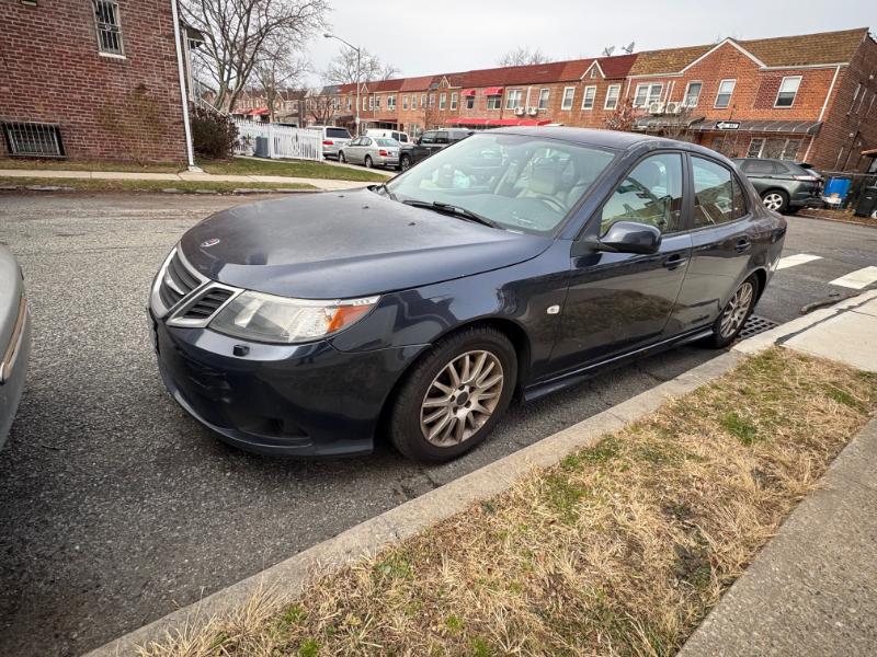 Saab 9-3  2011