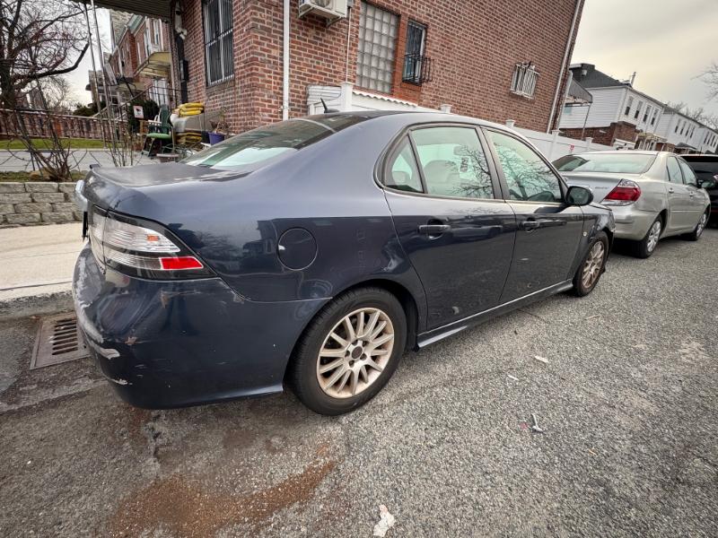 Saab 9-3  2011