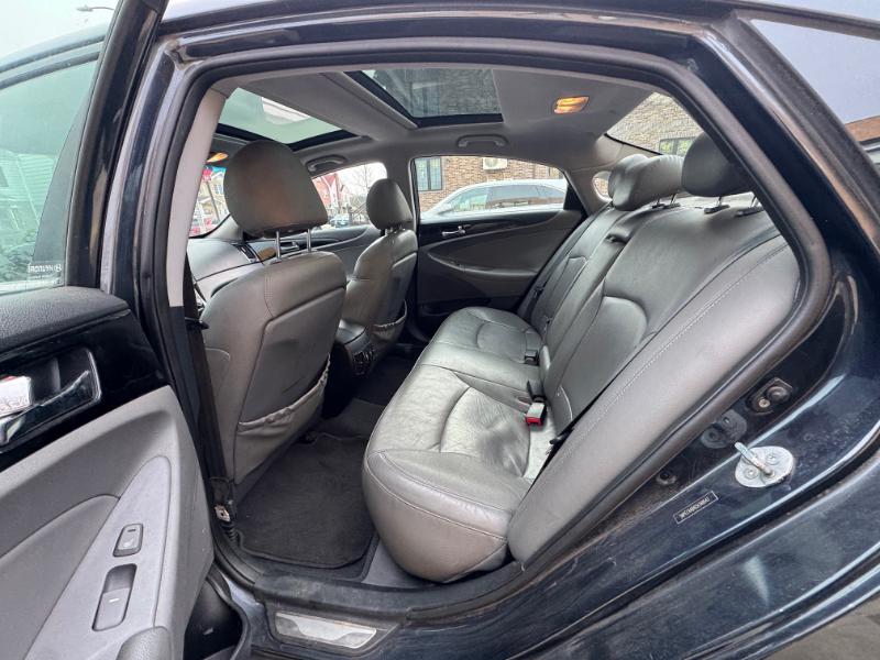 Hyundai Sonata Limited Auto 2012