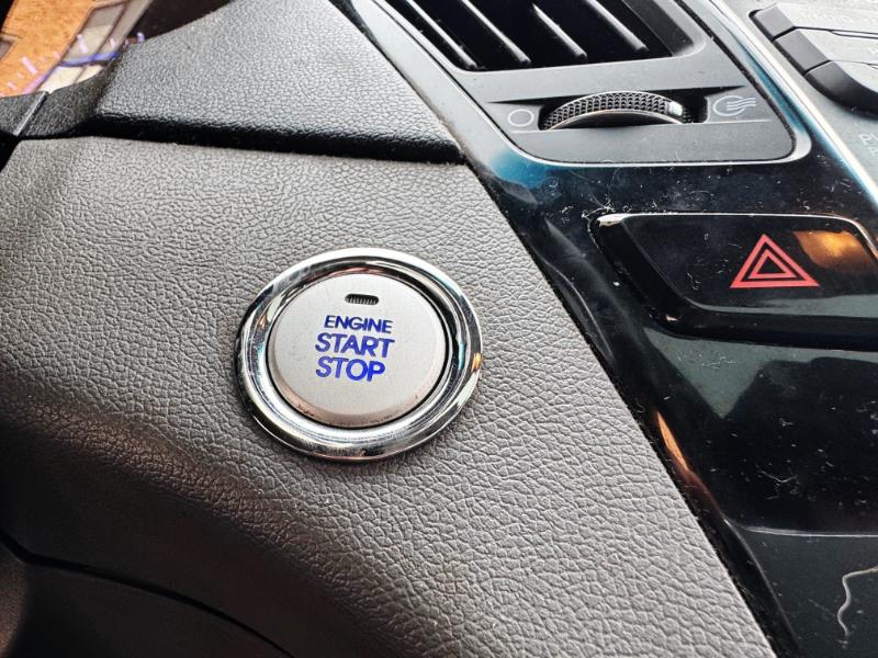 Hyundai Sonata Limited Auto 2012