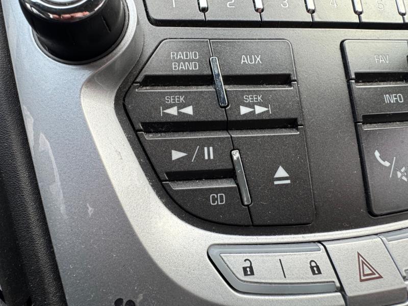 Chevrolet Equinox  2010