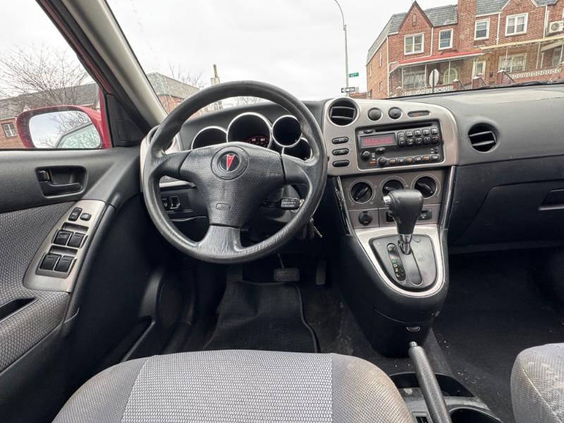 Pontiac Vibe Base 2005