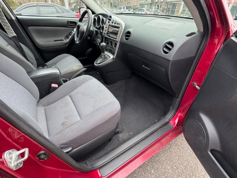 Pontiac Vibe Base 2005