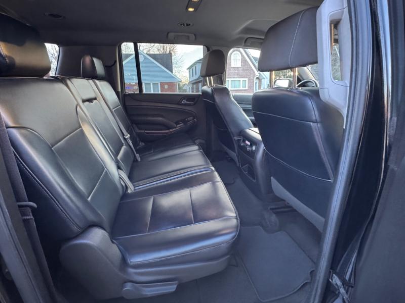 GMC Yukon XL SLE 4WD 2017