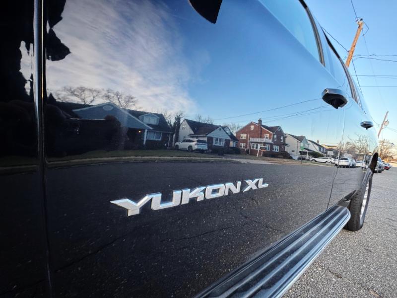 GMC Yukon XL SLE 4WD 2017