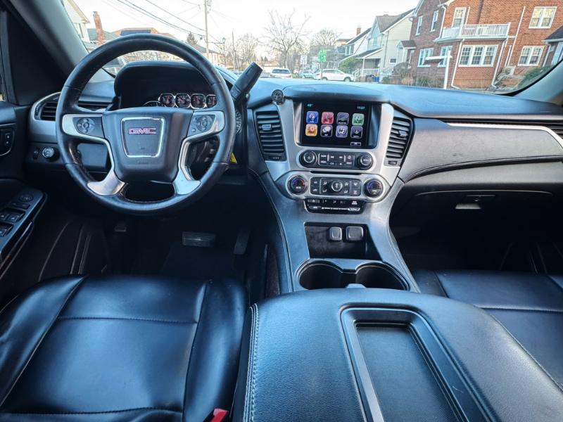 GMC Yukon XL SLE 4WD 2017