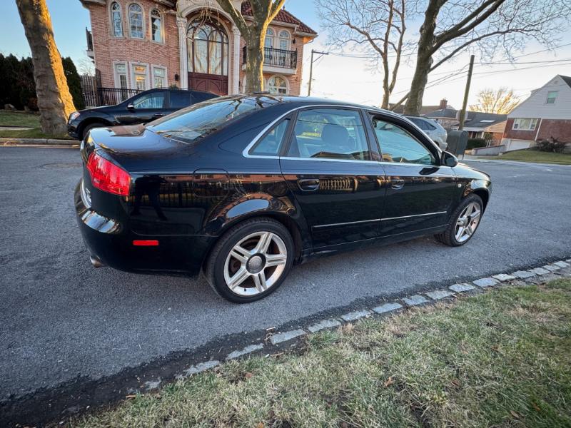 Audi A4 2.0T quattro 2006
