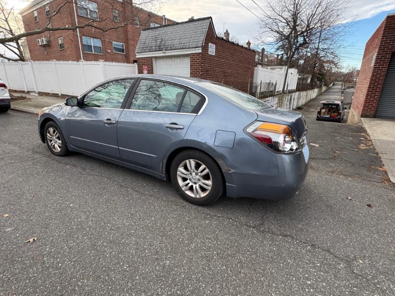 Nissan Altima 2.5 S 2010