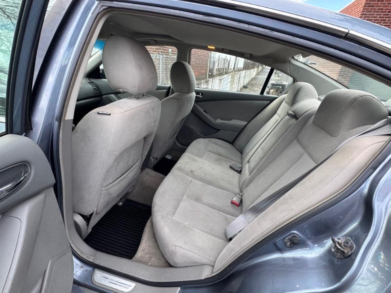 Nissan Altima 2.5 S 2010