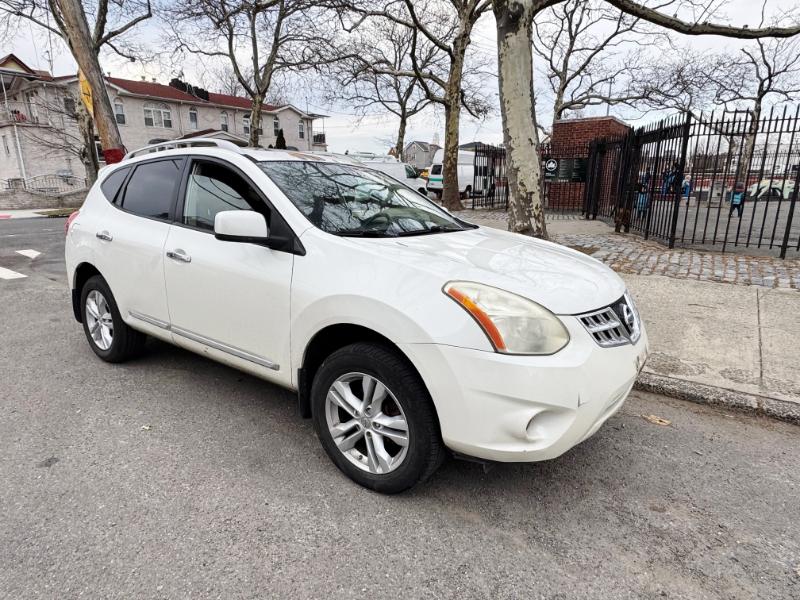 Nissan Rogue  2012