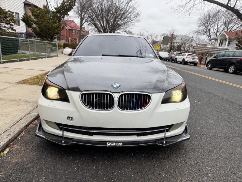 BMW 5-Series 535xi 2009