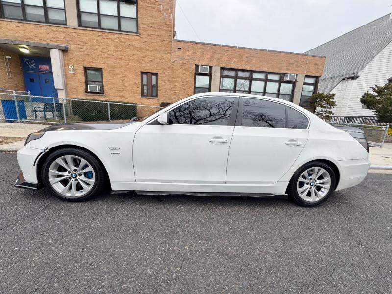 BMW 5-Series 535xi 2009