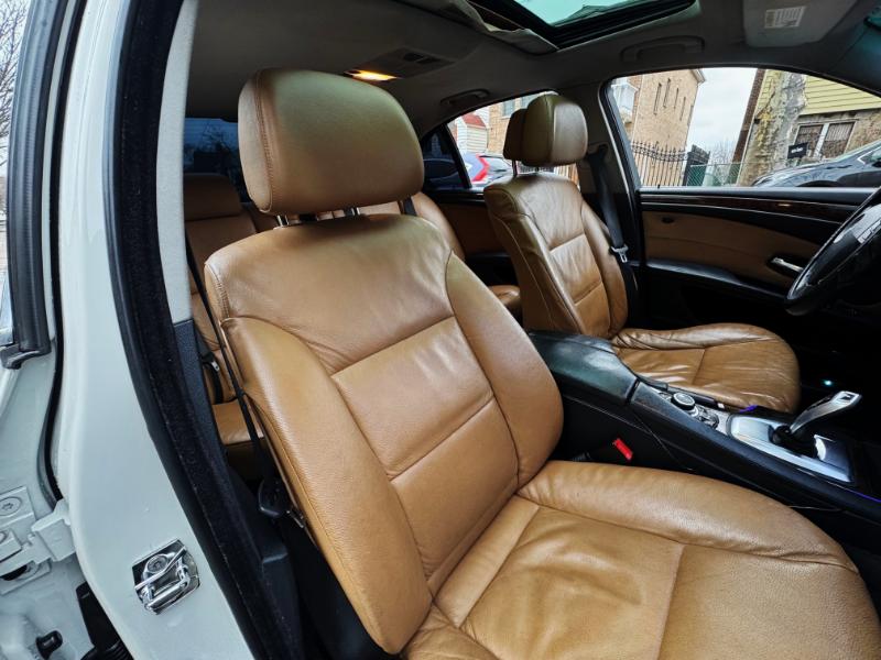 BMW 5-Series 535xi 2009