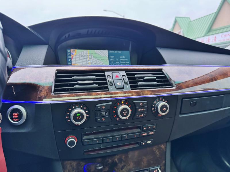 BMW 5-Series 535xi 2009