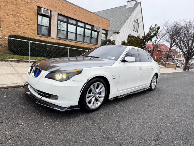 BMW 5-Series 535xi 2009