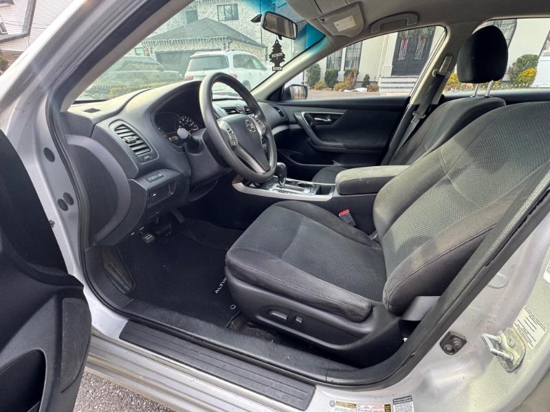 Nissan Altima 2.5 S 2014