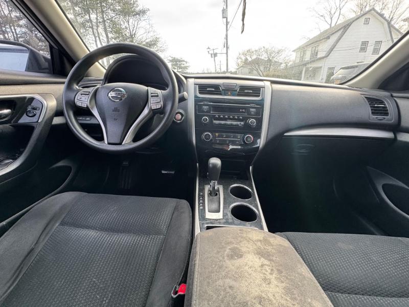 Nissan Altima 2.5 S 2014